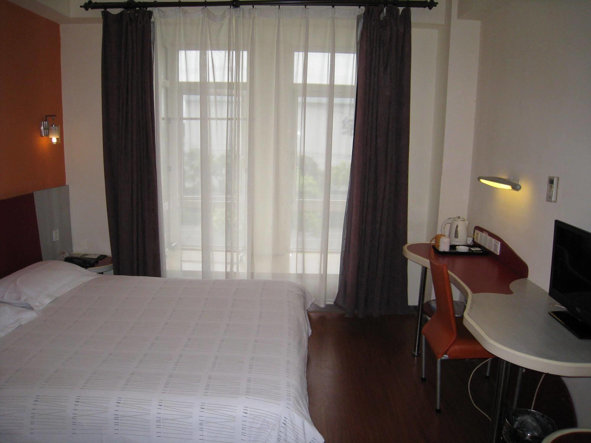Hotel Motel168 Zhang Qiao Shanghai